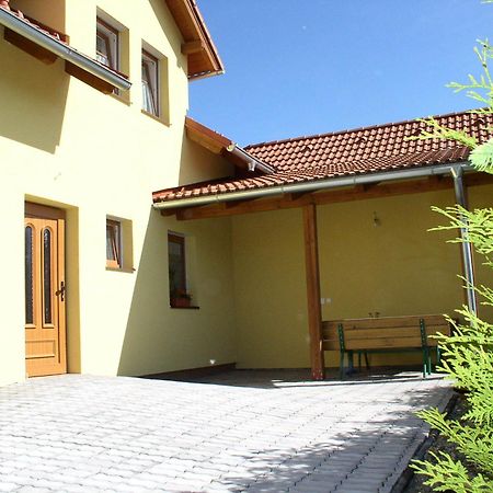 Penzion Svata Trojice Trhové Sviny Exterior photo